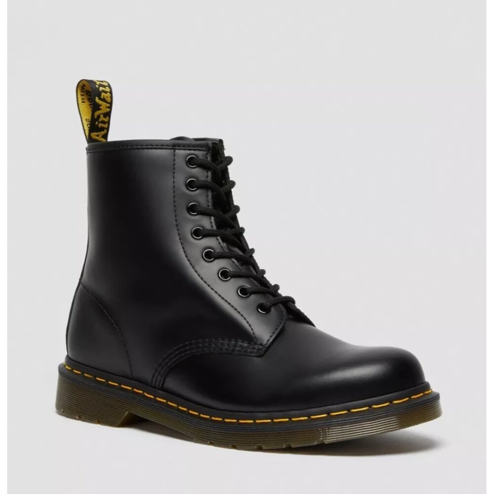 Dr. Martens 1460 Smooth Leather Lace Up Boot Smooth Black 11822006 Women's Sz 10